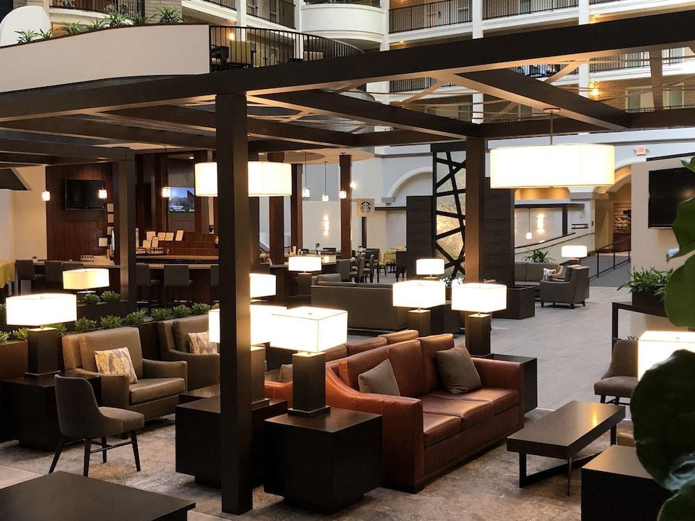 Embassy Suites Dallas - Park Central Area Экстерьер фото